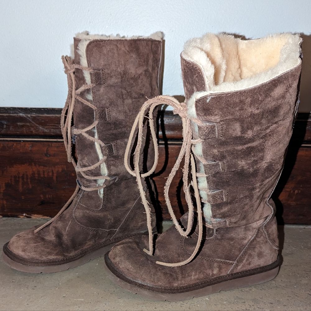 Women's Brown Shearling Boots